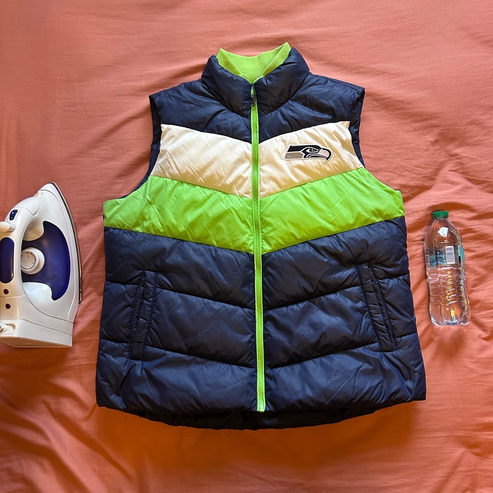 NFL Seattle Seahawks Women’s Vest Team Apparel - Picture 10 of 12